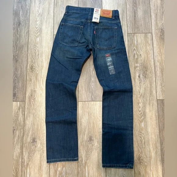 Levi's Boys Jeans in Assorted Blues - 5 Pair Size 12 or 26X26 - Picture 2 of 7